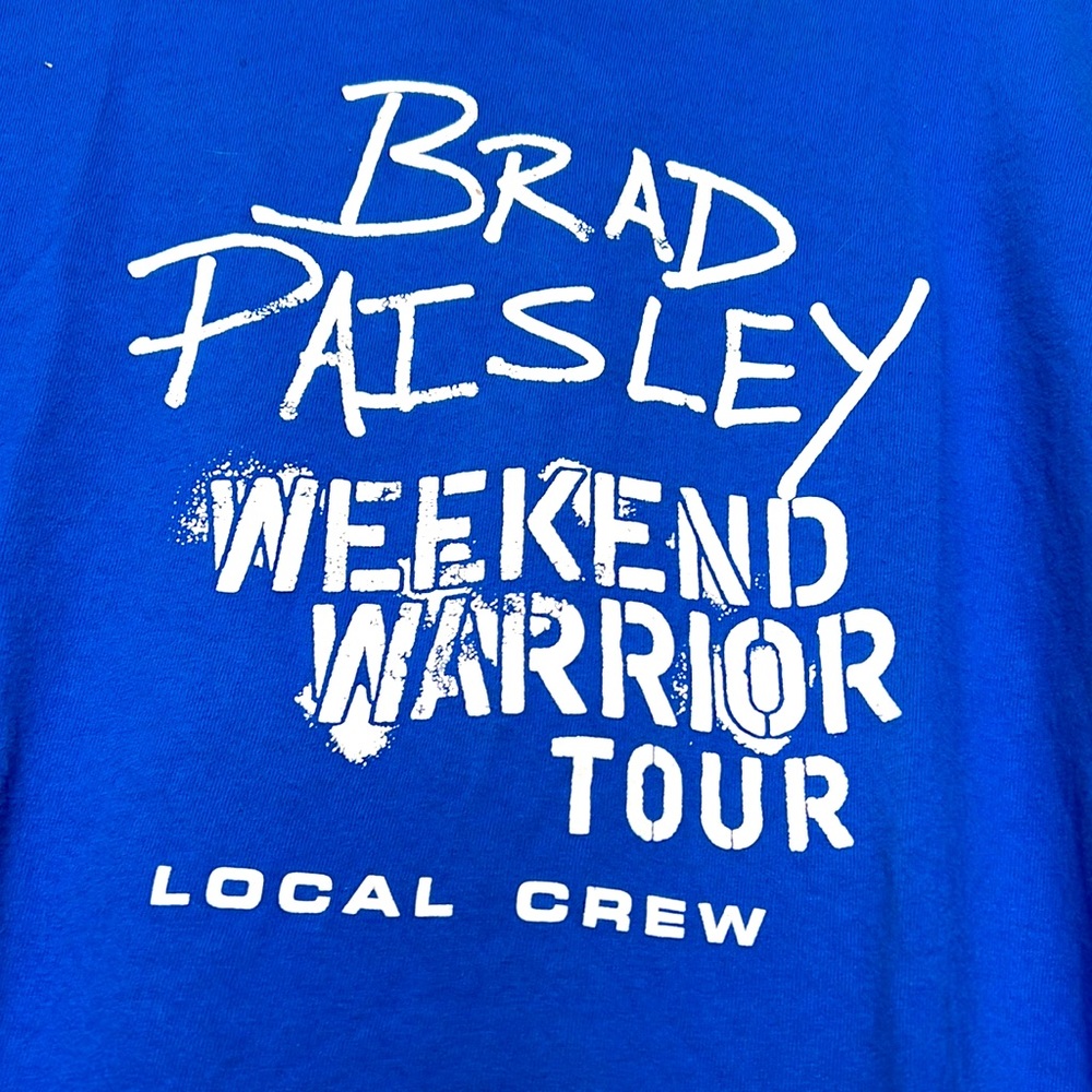 Brad Paisley LOCAL CREW tour shirt